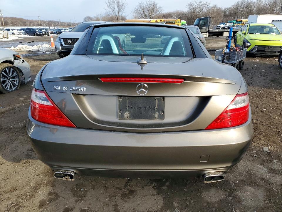 Продаж на аукціоні авто 2015 Mercedes-benz Slk, vin: WDDPK4HA1FF099811, номер лоту: 76072275