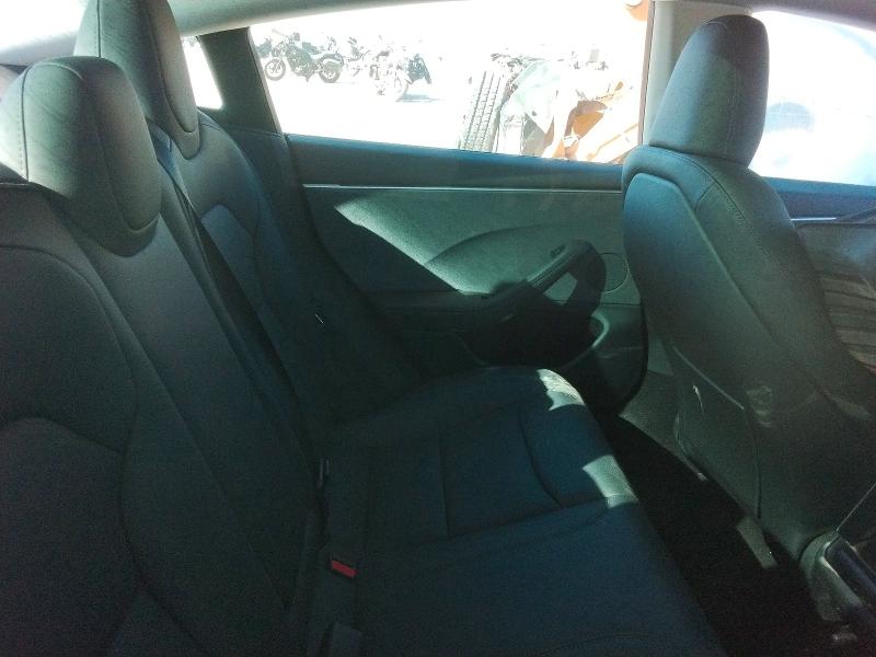 2025 Tesla Model 3 მანქანა იყიდება აუქციონზე, vin: 5YJ3E1EAXSF029449, აუქციონის ნომერი: 73239235