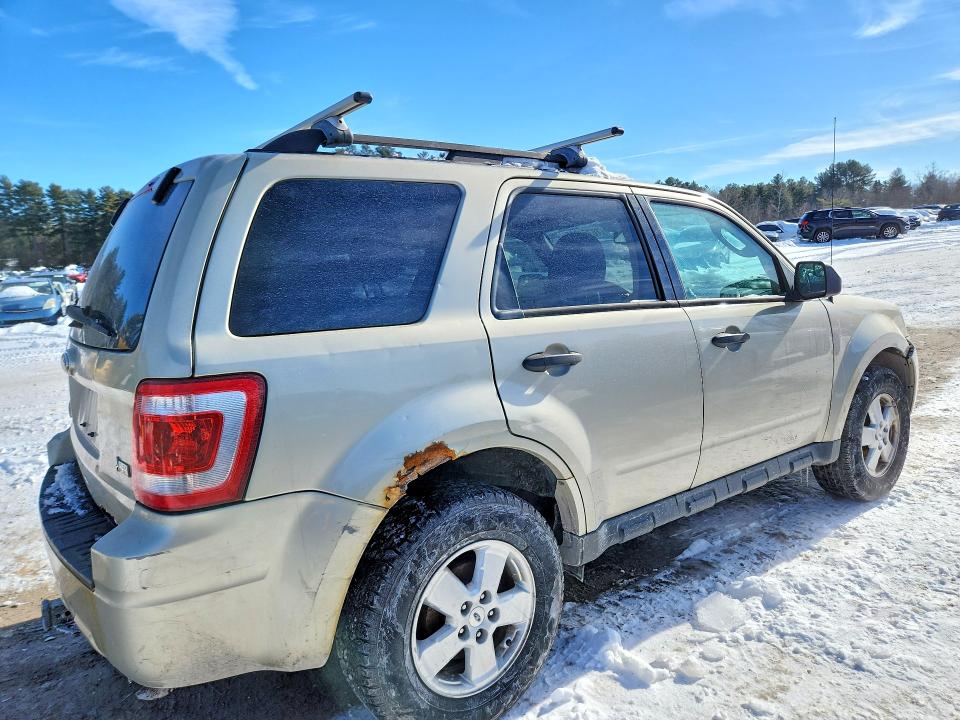76754235 :رقم المزاد ، 1FMCU9DG4CKB84098 vin ، 2012 Ford Escape Xlt مزاد بيع