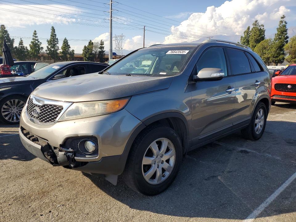 Продаж на аукціоні авто 2013 Kia Sorento, vin: 5XYKT3A61DG313787, номер лоту: 76643535