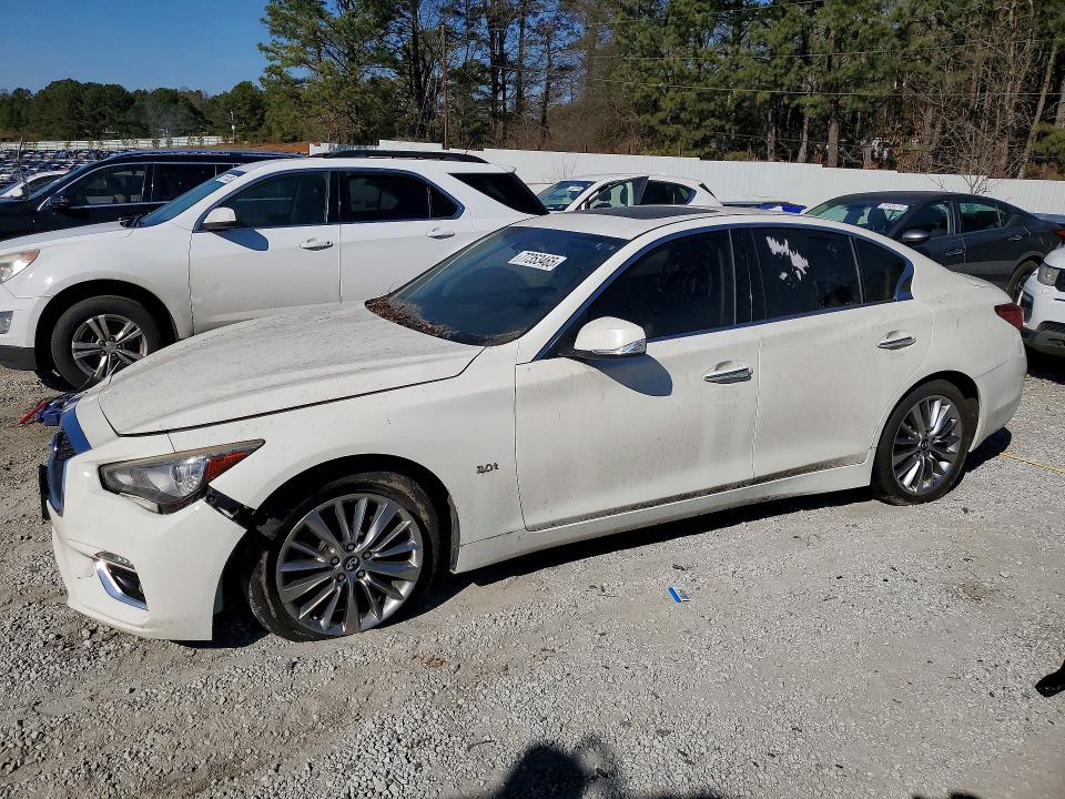 Продаж на аукціоні авто 2018 Infiniti Q50 Luxe, vin: JN1EV7AR2JM445107, номер лоту: 77353465