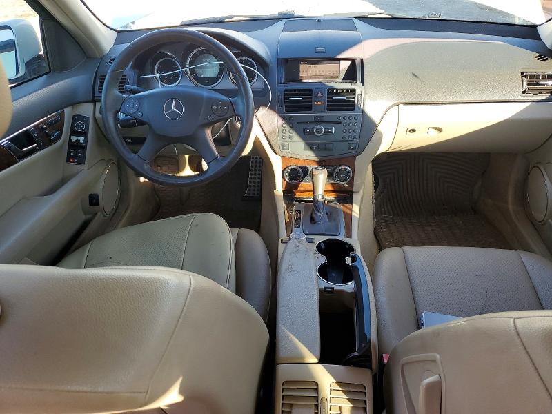 2011 Mercedes-benz C მანქანა იყიდება აუქციონზე, vin: WDDGF8BB3BR183294, აუქციონის ნომერი: 74575845