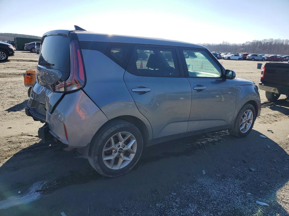 2024 Kia Soul მანქანა იყიდება აუქციონზე, vin: KNDJ23AU8R7905592, აუქციონის ნომერი: 75294785