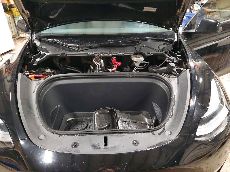 77228665 :رقم المزاد ، 7SAYGDED1RF096014 vin ، 2024 Tesla Model Y مزاد بيع