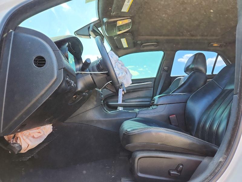 Продажа на аукционе авто 2018 Chrysler 300, vin: 2C3CCABG7JH243729, номер лота: 76840485