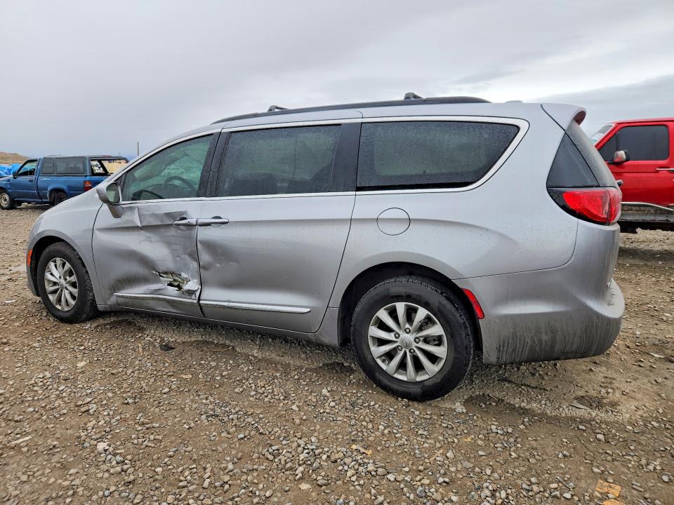 Продажа на аукционе авто 2017 Chrysler Pacifica, vin: 2C4RC1BG4HR544176, номер лота: 76572175