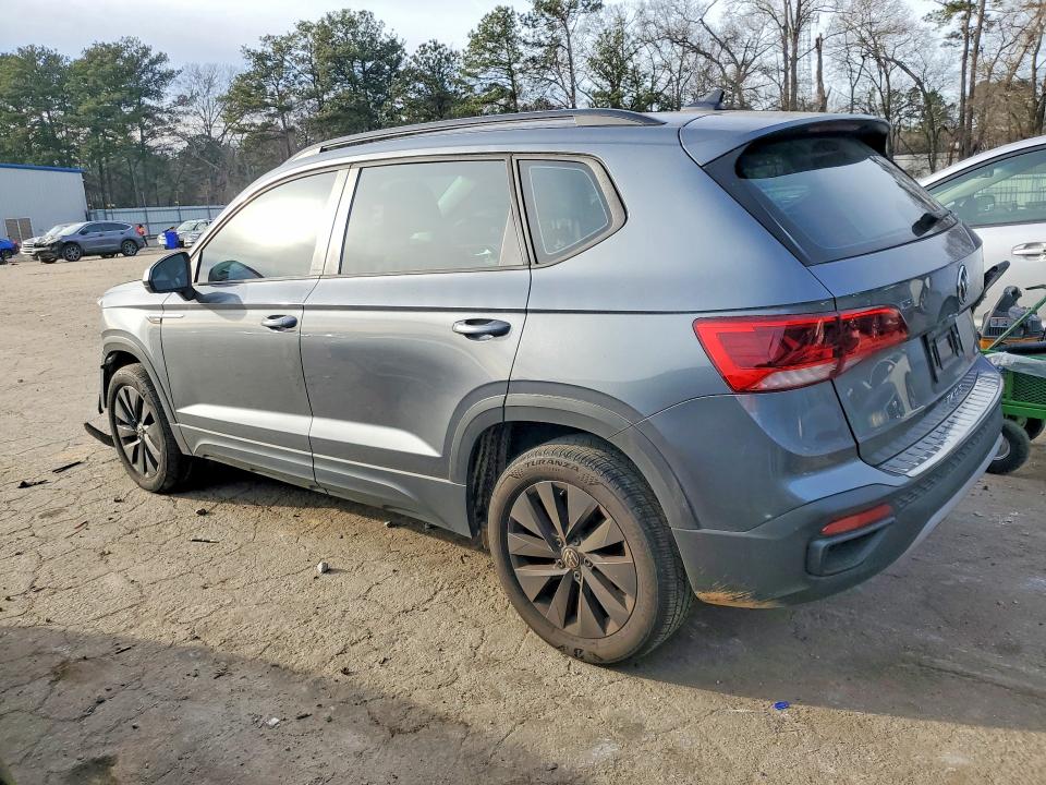 Продажа на аукционе авто 2023 Volkswagen Taos, vin: 3VVDX7B21PM304600, номер лота: 77176695
