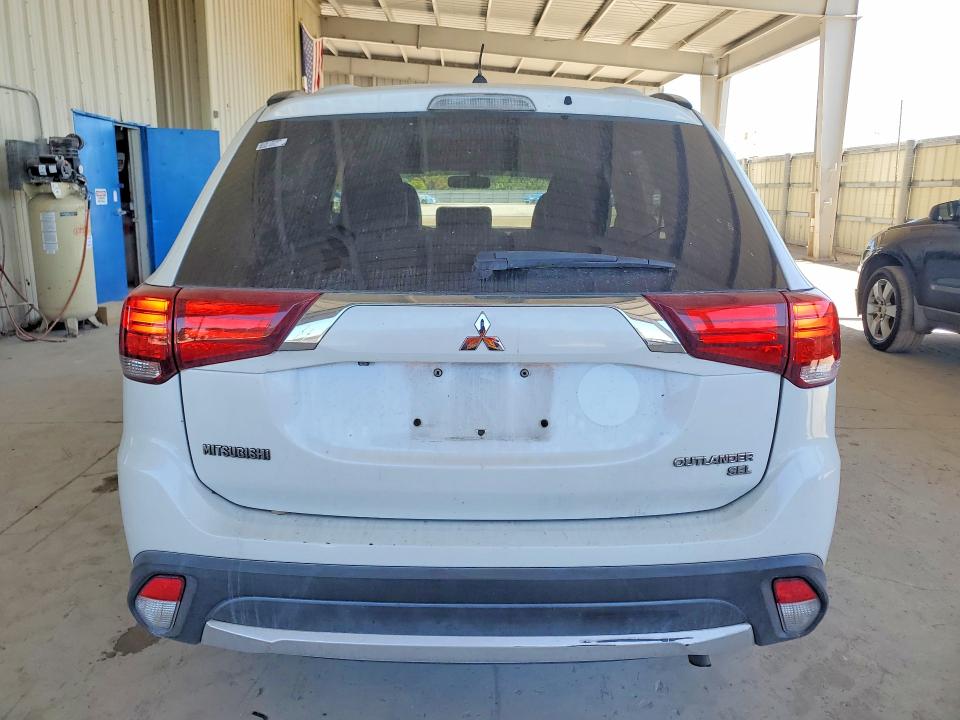 Продаж на аукціоні авто 2016 Mitsubishi Outlander, vin: JA4AD3A31GZ058816, номер лоту: 78727625