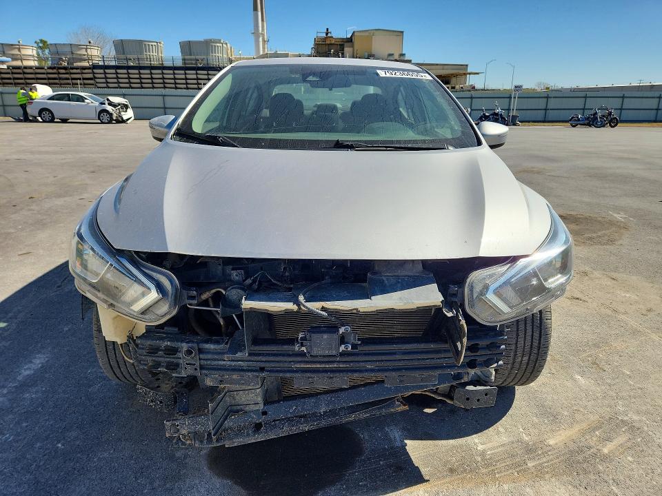2021 Nissan Versa მანქანა იყიდება აუქციონზე, vin: 3N1CN8EV4ML877488, აუქციონის ნომერი: 79236655