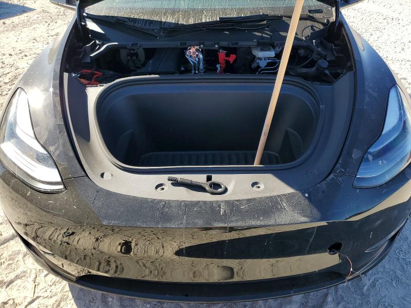 78345835 :رقم المزاد ، 7SAYGDEE9SA343761 vin ، 2025 Tesla Model Y مزاد بيع