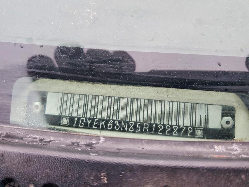 2005 Cadillac Escalade მანქანა იყიდება აუქციონზე, vin: 1GYEK63N85R122872, აუქციონის ნომერი: 74067505