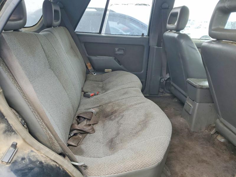 75656145 :رقم المزاد ، 4S2CM58V0V4302679 vin ، 1997 Isuzu Rodeo مزاد بيع