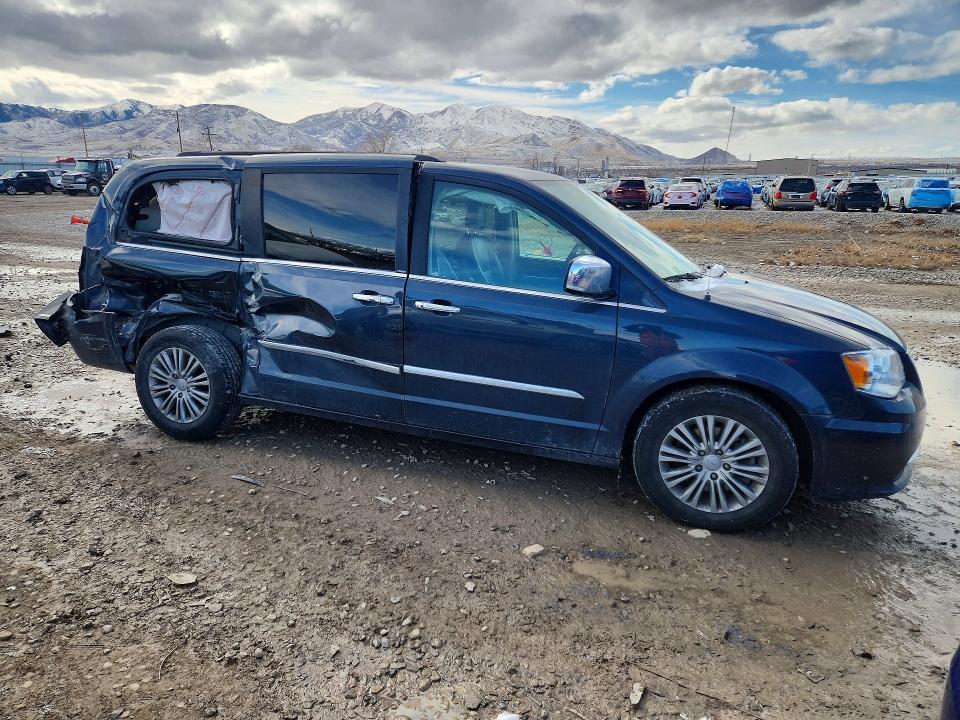77710015 :رقم المزاد ، 2C4RC1CGXER115974 vin ، 2014 Chrysler Town & Country مزاد بيع