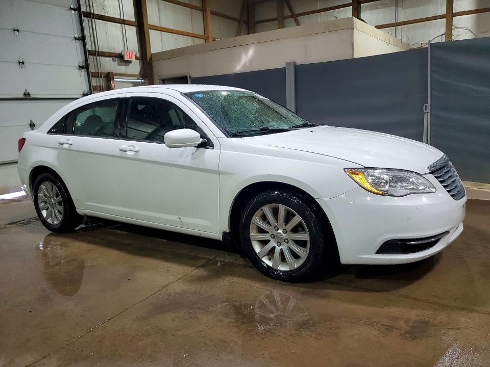 Продажа на аукционе авто 2013 Chrysler 200, vin: 1C3CCBBB1DN743911, номер лота: 77802235