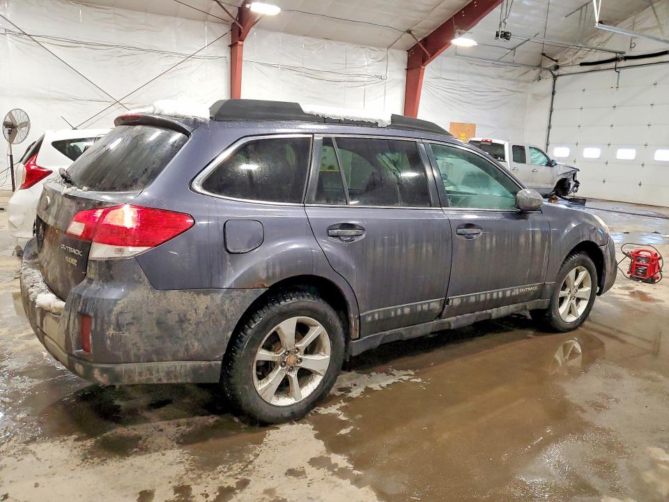 78400755 :رقم المزاد ، 4S4BRBCC1E3207675 vin ، 2014 Subaru Outback مزاد بيع