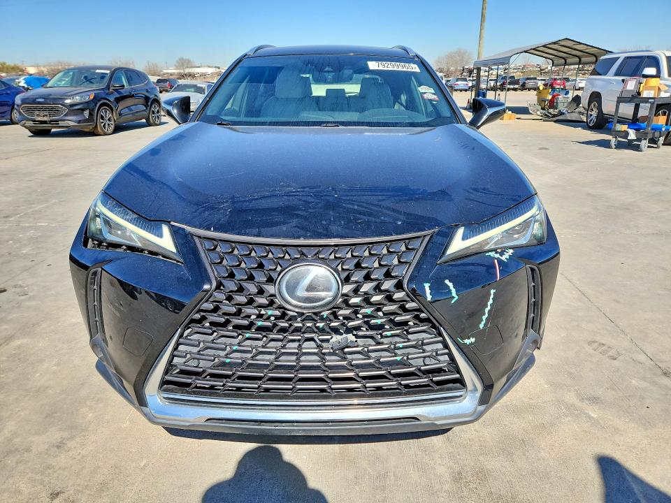 Продаж на аукціоні авто 2019 Lexus Ux 200, vin: JTHY3JBH8K2002068, номер лоту: 79299965