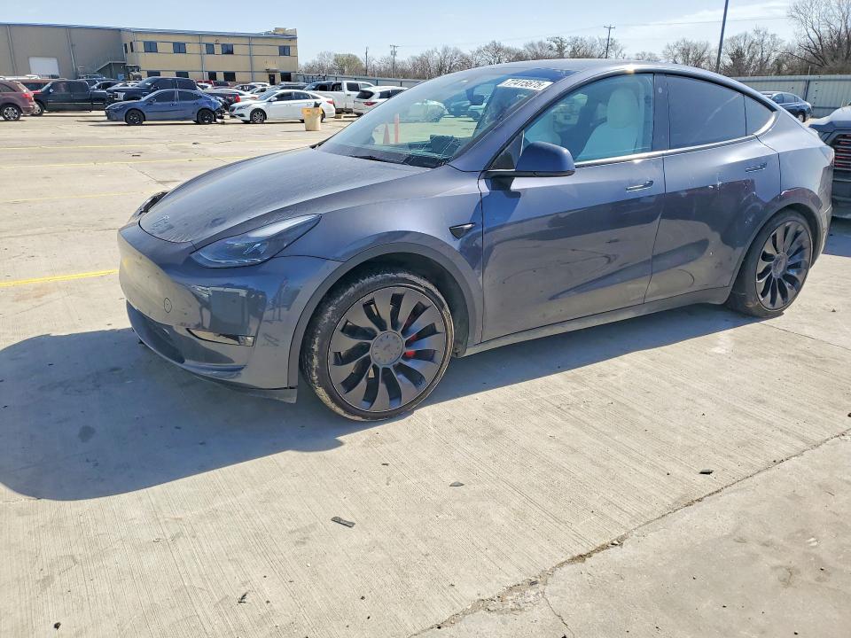 Продаж на аукціоні авто 2023 Tesla Model Y, vin: 7SAYGDEF0PF762648, номер лоту: 77415675