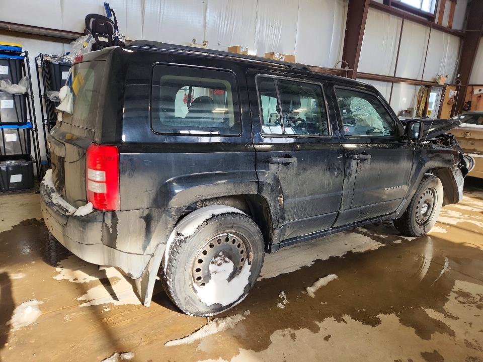 2016 Jeep Patriot მანქანა იყიდება აუქციონზე, vin: 1C4NJRAB2GD636302, აუქციონის ნომერი: 76864005