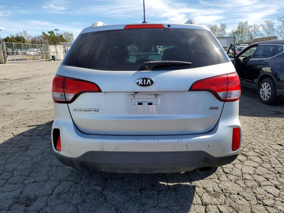 Продаж на аукціоні авто 2015 Kia Sorento, vin: 5XYKT4A62FG551608, номер лоту: 78158925