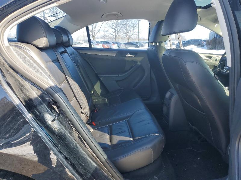 78445215 :رقم المزاد ، 3VWGX7AJ7DM243833 vin ، 2013 Volkswagen Jetta مزاد بيع