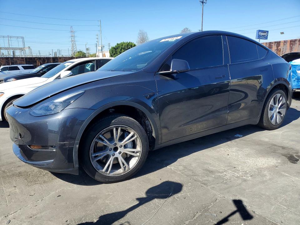 Продажа на аукционе авто 2024 Tesla Model Y, vin: 7SAYGDED4RF041623, номер лота: 76159825