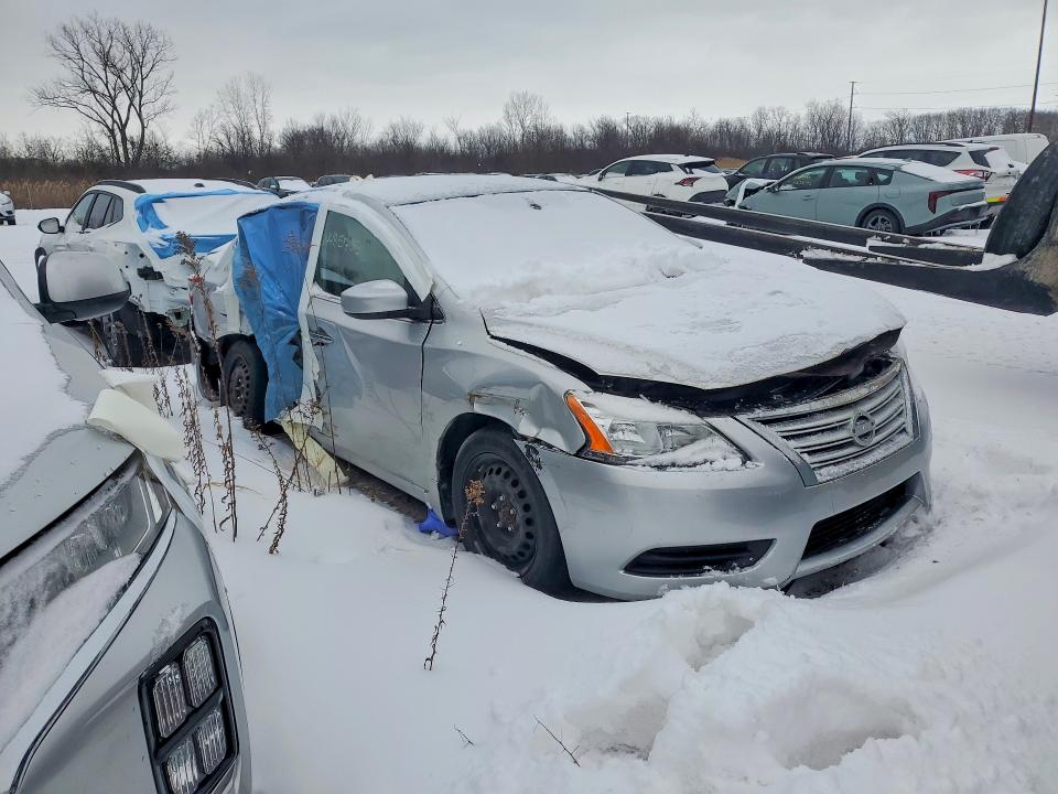 Продажа на аукционе авто 2015 Nissan Sentra, vin: 3N1AB7AP6FY270113, номер лота: 64485705