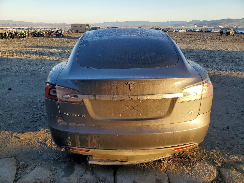 Aukcja sprzedaży 2013 Tesla Model S, vin: 5YJSA1CN1DFP05500, numer aukcji: 75805465