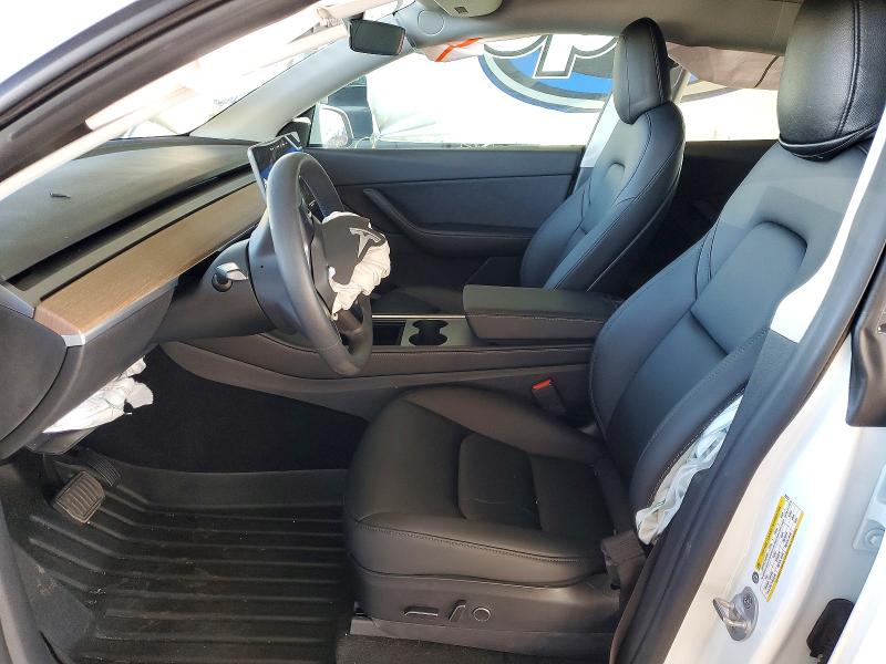 77594745 :رقم المزاد ، 5YJYGDEEXMF255353 vin ، 2021 Tesla Model Y مزاد بيع