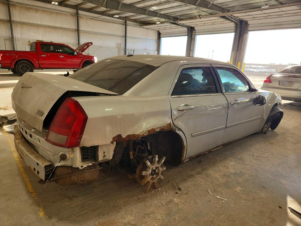Продажа на аукционе авто 2007 Chrysler 300, vin: 2C3LK53G27H758980, номер лота: 79011015