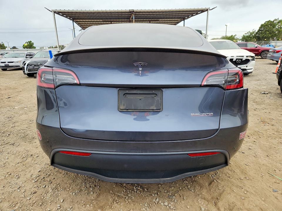 76865525 :رقم المزاد ، 7SAYGDEF5PF775296 vin ، 2023 Tesla Model Y مزاد بيع