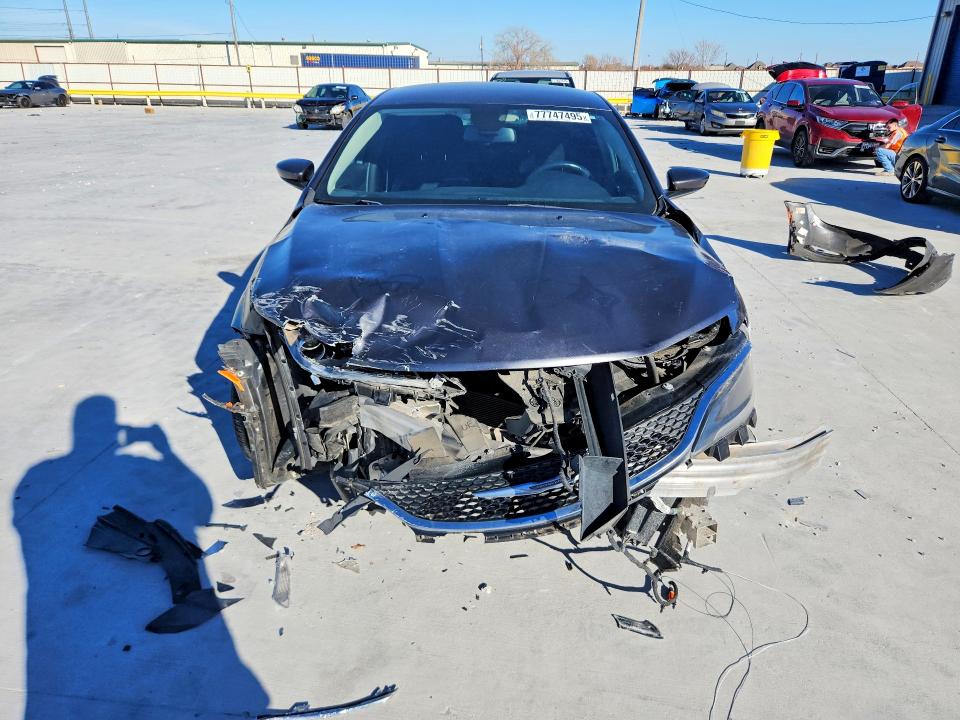 Продаж на аукціоні авто 2015 Chrysler 200, vin: 1C3CCCAB6FN651476, номер лоту: 77747495