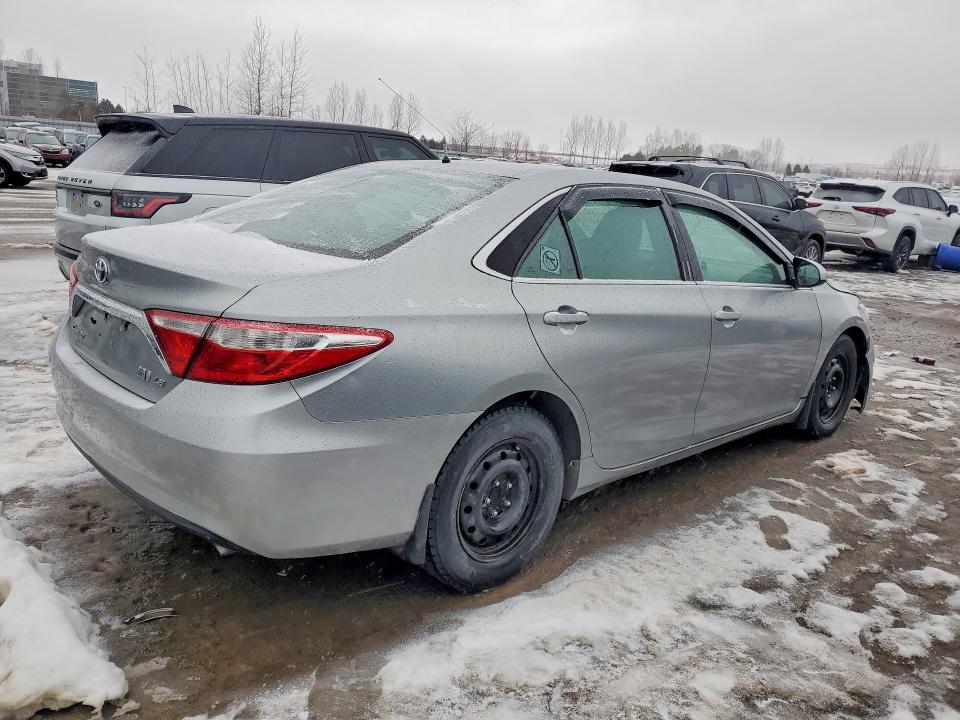 Продаж на аукціоні авто 2015 Toyota Camry Hybrid, vin: 4T1BD1FK3FU164058, номер лоту: 76742435