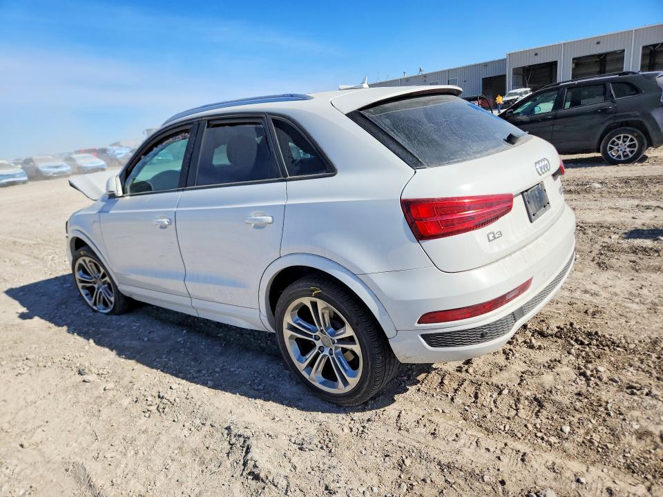 77206635 :رقم المزاد ، WA1ECCFS2JR029059 vin ، 2018 Audi Q3 مزاد بيع
