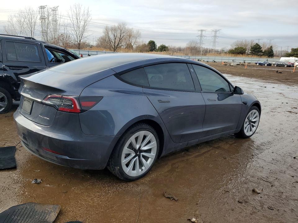 77919985 :رقم المزاد ، 5YJ3E1EB2NF273092 vin ، 2022 Tesla Model 3 مزاد بيع