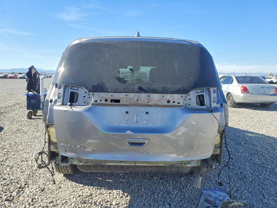 Продажа на аукционе авто 2017 Chrysler Pacifica, vin: 2C4RC1EG8HR653798, номер лота: 74836725