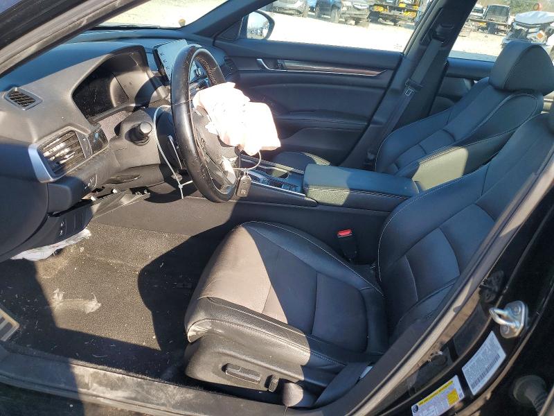 Auction sale of the 2019 Honda Accord, vin: 1HGCV1F3XKA062445, lot number: 76602125