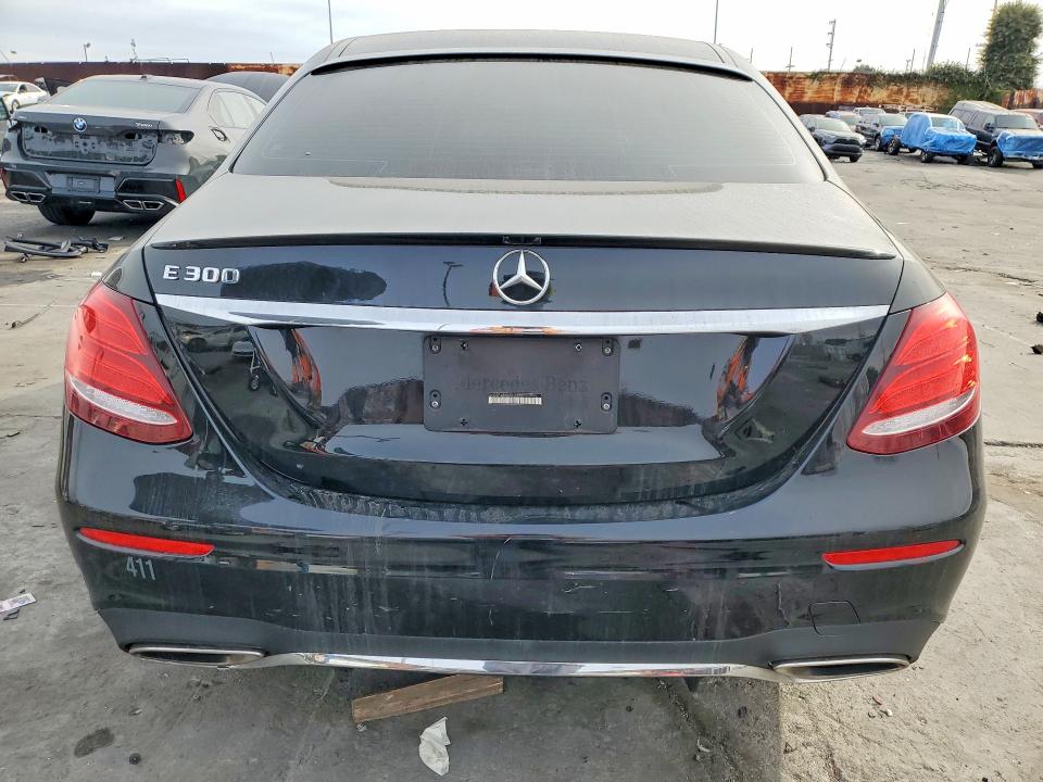 2019 Mercedes-benz E მანქანა იყიდება აუქციონზე, vin: WDDZF4JB1KA526993, აუქციონის ნომერი: 76666435