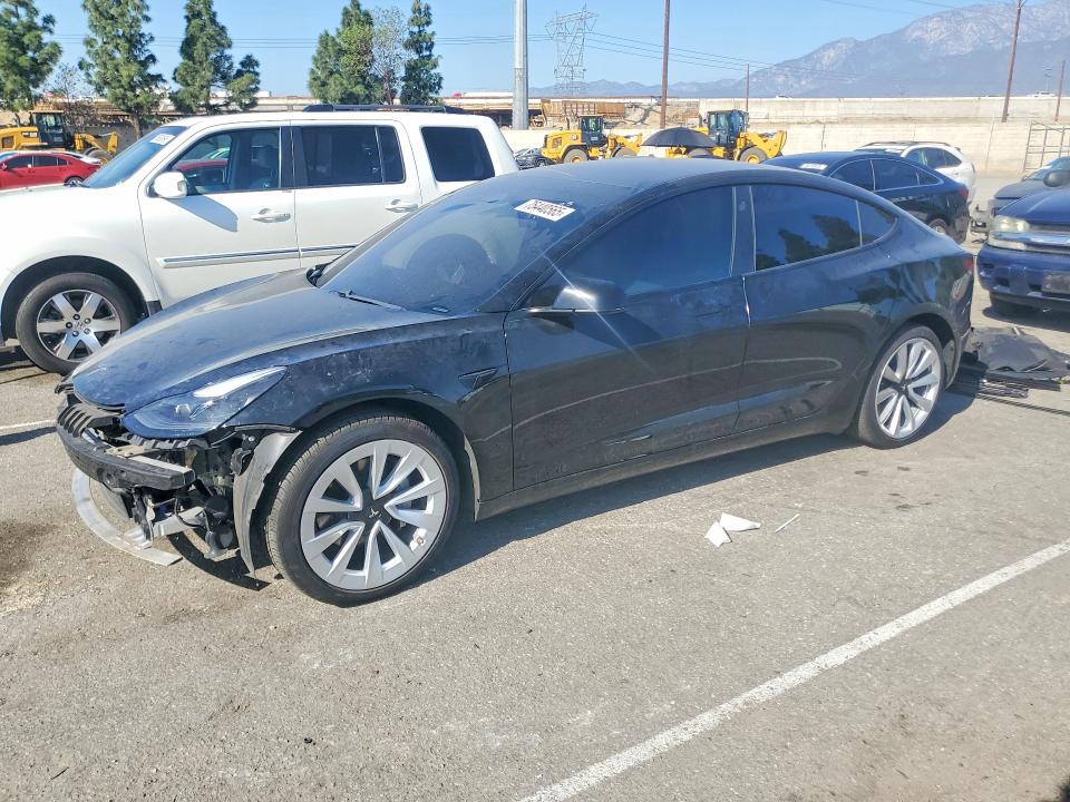 75440565 :رقم المزاد ، 5YJ3E1EA4MF921845 vin ، 2021 Tesla Model 3 مزاد بيع