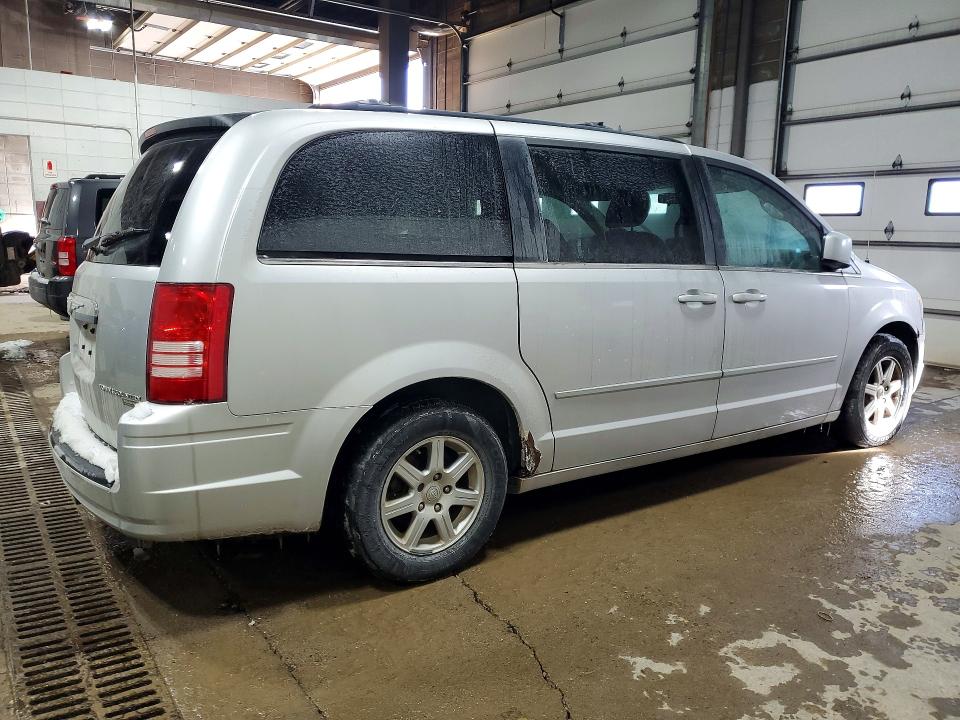 2010 Chrysler Town & Country მანქანა იყიდება აუქციონზე, vin: 2A4RR5DX9AR193414, აუქციონის ნომერი: 75839685