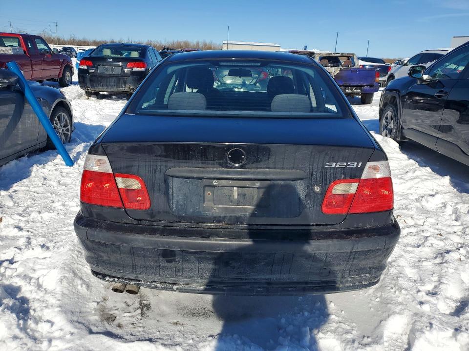 Продажа на аукционе авто 1999 Bmw 323, vin: WBAAM3331XKC56114, номер лота: 76770605