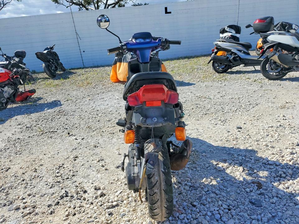 52578666 :رقم المزاد ، LPRSA20A94A406847 vin ، 2004 Yamaha Yw50 مزاد بيع