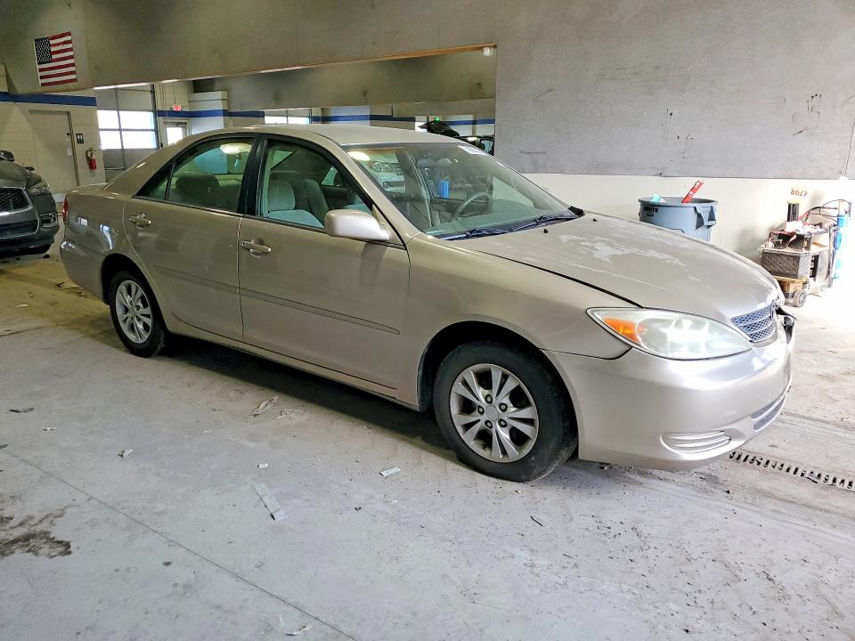 Aukcja sprzedaży 2004 Toyota Camry Le, vin: 4T1BF30K64U585414, numer aukcji: 76635325