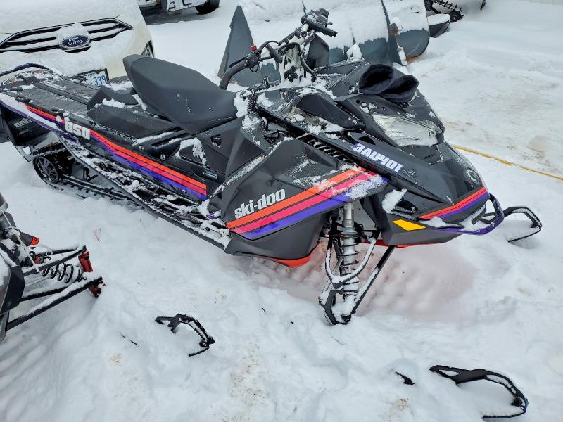 Продажа на аукционе авто 2022 Ski-doo Snowmobile, vin: 2BPSUGNA2NV000013, номер лота: 75617775