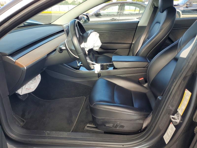 78172845 :رقم المزاد ، 5YJ3E1EA8JF077689 vin ، 2018 Tesla Model 3 مزاد بيع