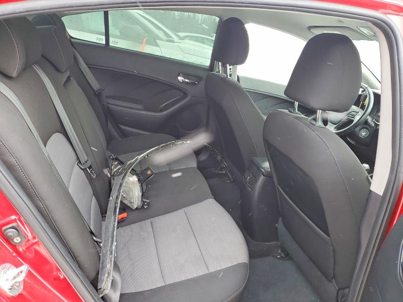 77274305 :رقم المزاد ، KNAFX4A81F5288461 vin ، 2015 Kia Forte مزاد بيع
