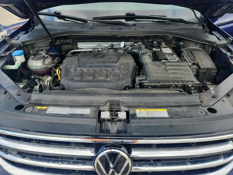 Продажа на аукционе авто 2022 Volkswagen Tiguan, vin: 3VV4B7AX6NM135182, номер лота: 77142735