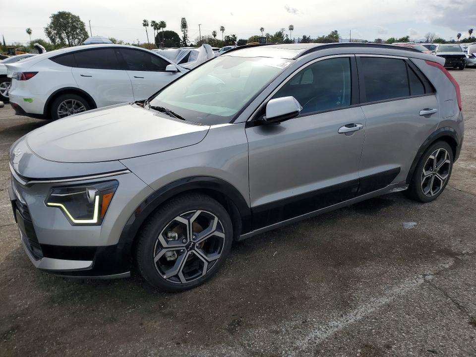 Aukcja sprzedaży 2022 Kia Niro, vin: KNDCR3LE2P5030979, numer aukcji: 77165495