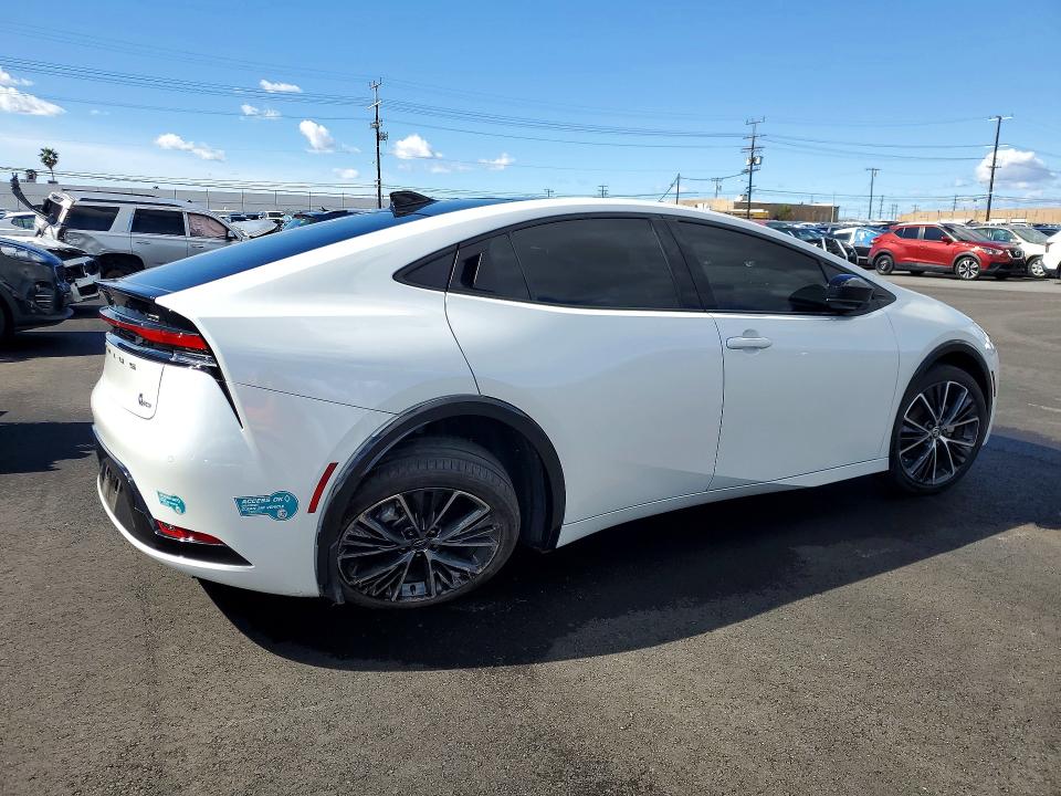 Продаж на аукціоні авто 2024 Toyota Prius, vin: JTDACAAUXR3044666, номер лоту: 78175545