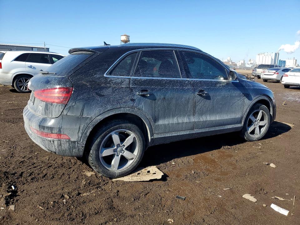 Продажа на аукционе авто 2015 Audi Q3, vin: WA1GFCFS5FR010822, номер лота: 76833505