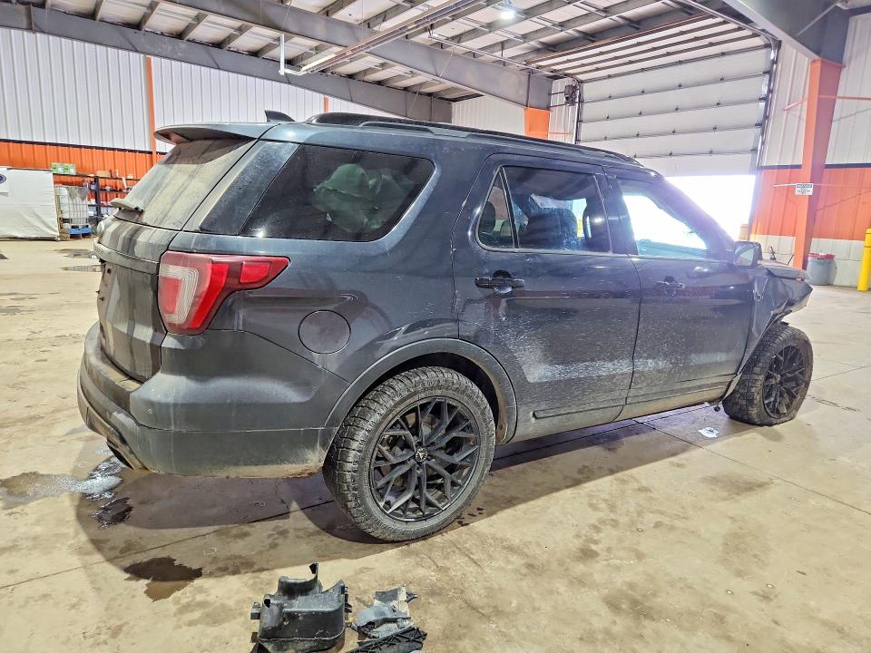 79107985 :رقم المزاد ، 1FM5K8GT3HGA18487 vin ، 2017 Ford Explorer مزاد بيع